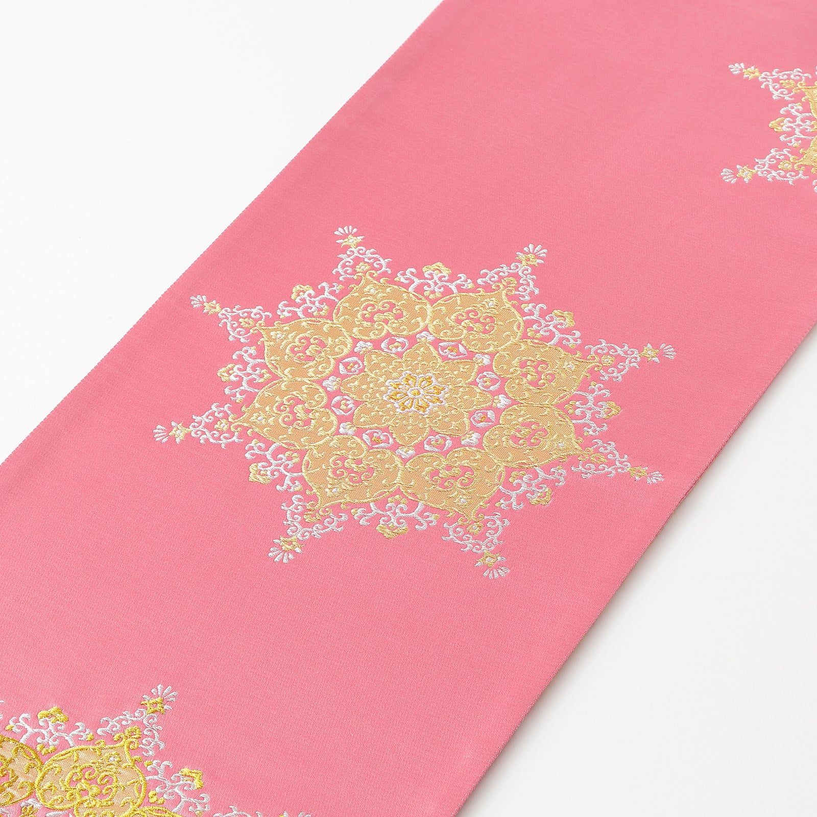 楊貴妃 シンプル 桃 紫 金刺繍 宝相華文 袋帯 西陣織 – ROKUMONJIYA