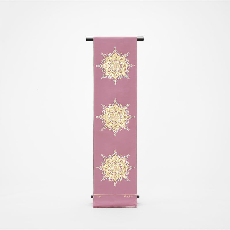 楊貴妃 シンプル 桃 紫 金刺繍 宝相華文 袋帯 西陣織 – ROKUMONJIYA