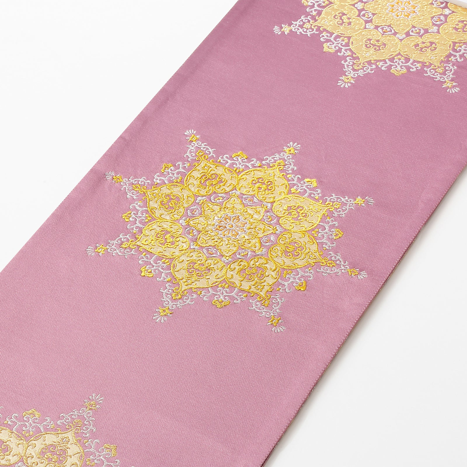 楊貴妃 シンプル 桃 紫 金刺繍 宝相華文 袋帯 西陣織 – ROKUMONJIYA